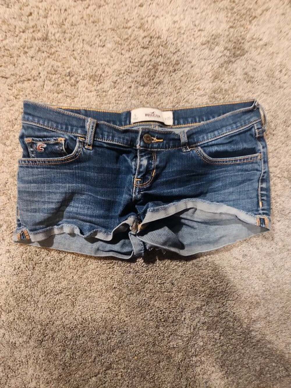 Y2K Hollister Low Rise Denim Booty Shorts Size 5 W27 Cuffed Daisy Dukes